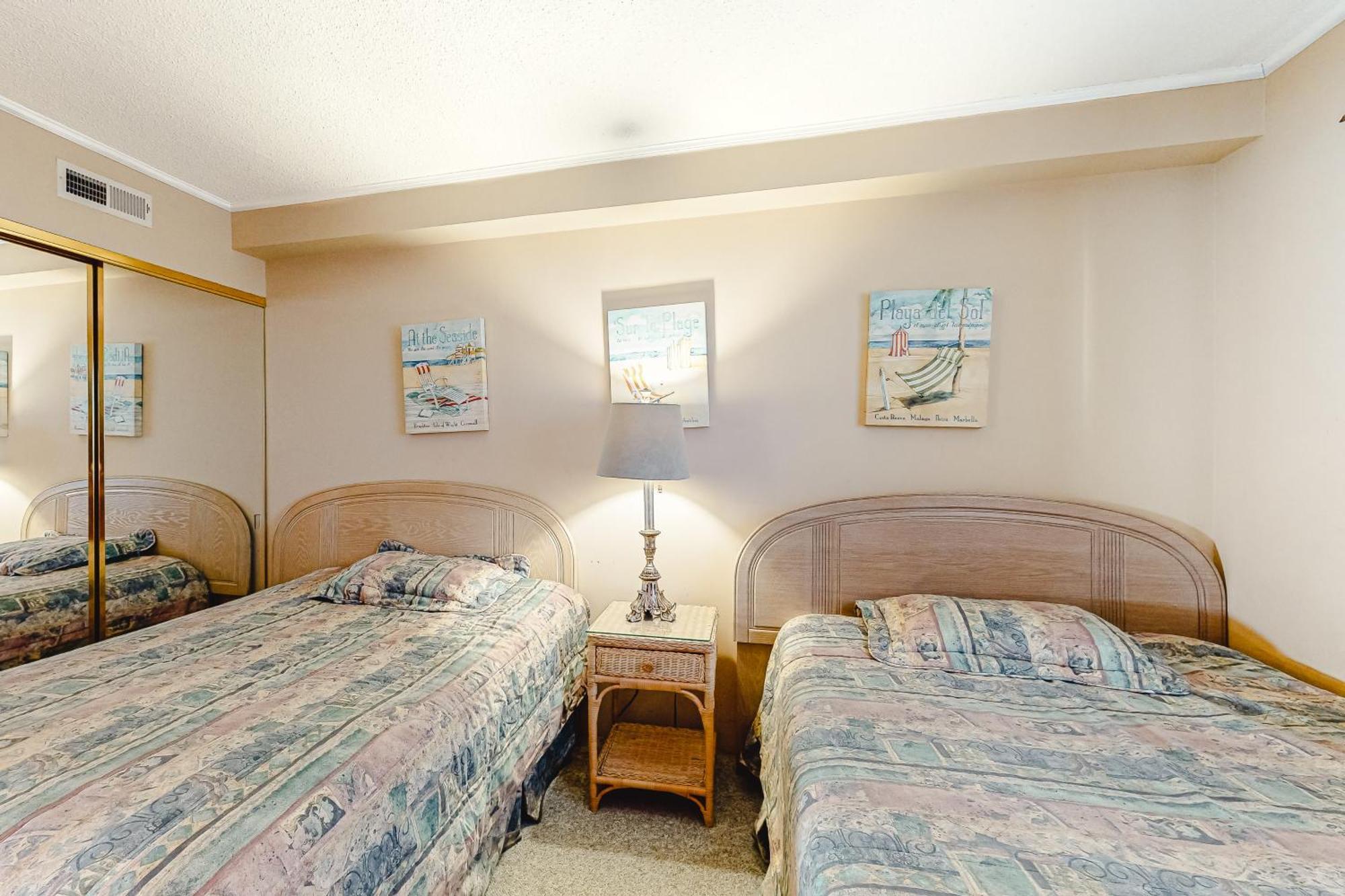 Plaza II Hotel Ocean City Phòng bức ảnh